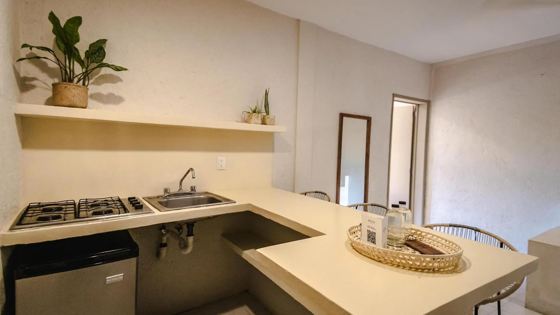Hotel Noah Τουλούμ